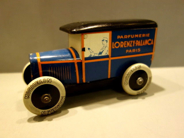 ALL ORIGINAL DE ANDREIS Peugeot 201 Parfum Lorenzy Palanca 1930 Advertising Toy