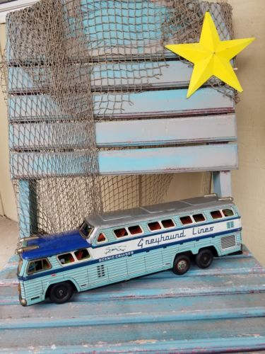 *Vintage 50's Greyhound Lines Scenic Cruiser 16