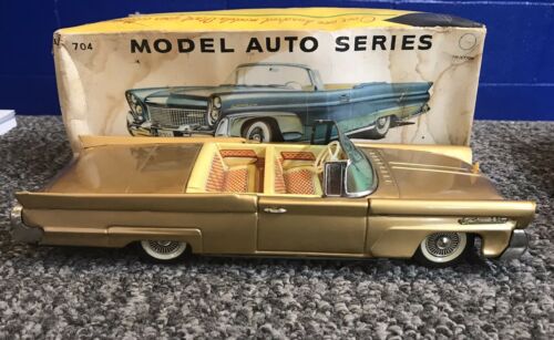 Lincoln Mark III Convertable tin friction Litho Bandai 1/18 scale in box!!