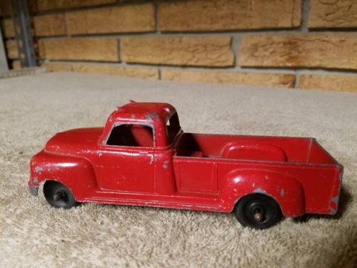 Vintage  #1 Structo Cast Metal Long bed Pickup Truck 6 1/2