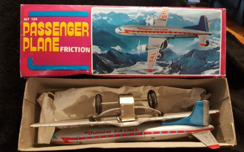 NEW VINTAGE TIN PASSENGER PLANE FRICTION MF-104 (SHELF)