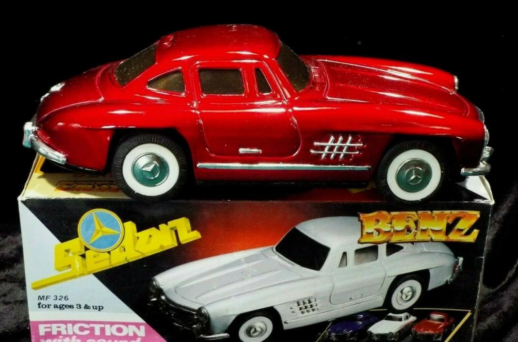 RARE 1960'S  VINTAGE TIN FRICTION CAR 1956 BENZ RED by SEDON of CHINA  MF 326