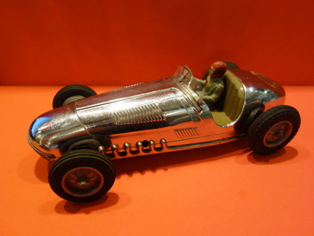 ALL ORIGINAL INGAP 301 RACING CAR FERRARI 500 BATTERY OPERATED 1954