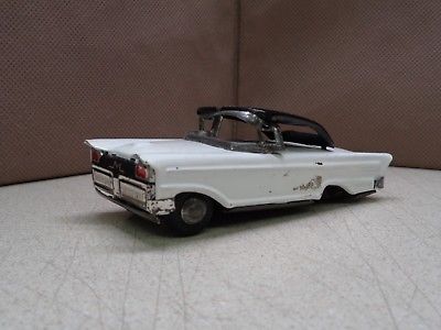 Small White 1959 Mercury Montclair Ford Fairlane Tin Car Japan 55 56 57 58 59 60