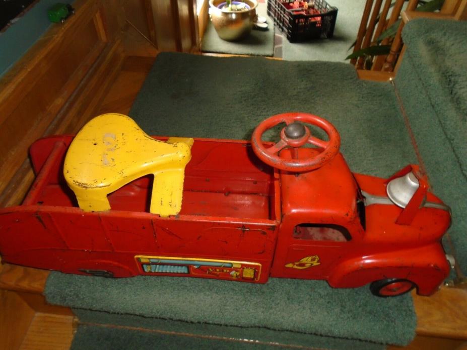 Fire Dept vintage ride on tin toy Marx fireman RARE fire truck