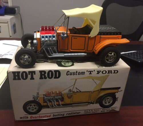 Vintage Alps Hot Rod Ford Custom Model T Roadster Japan Tin Battery Car with box
