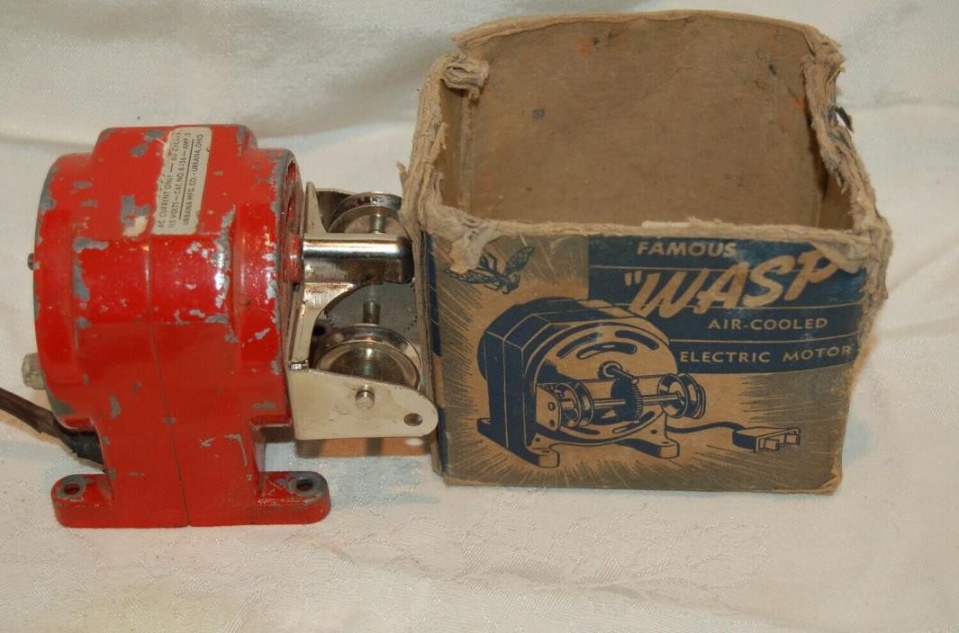 Wasp Electric Motor for Erector Sets,Runs, 1950s ,Double Pulley, 110 volt AC