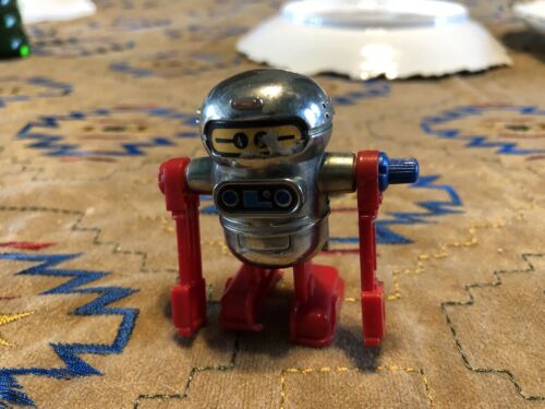 1979 TOMY Wind Up Toy ROBOT Red Silver WORKS!