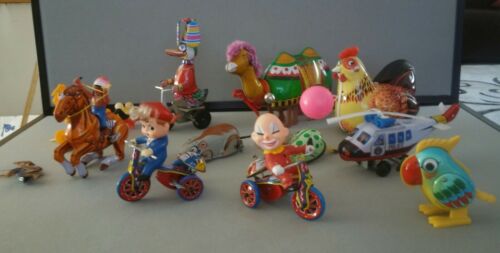 vintage lot of tin wind up battery toys indian mouse frog tricycle helicopter