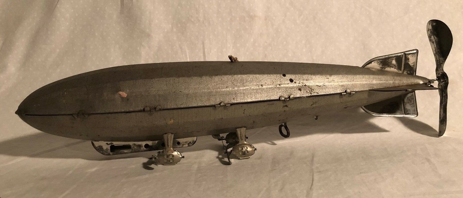 Tippco 1930's Tin Clockwork Toy Zeppelin Wind Up Toy Germany Large Size RARE