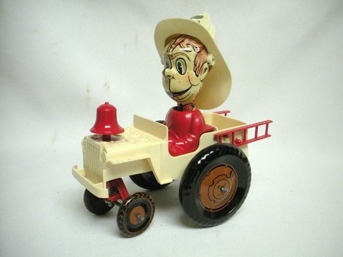 Vintage HOWDY DOODY Wind Up FIRE ENGINE TRUCK Toy MARX Works Tin & Plastic Old