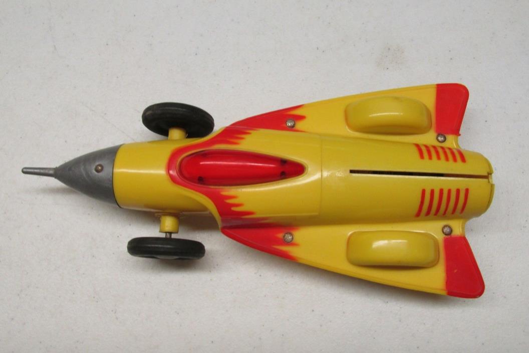 WIND-UP  TURBO-JET CAR BY IDEAL