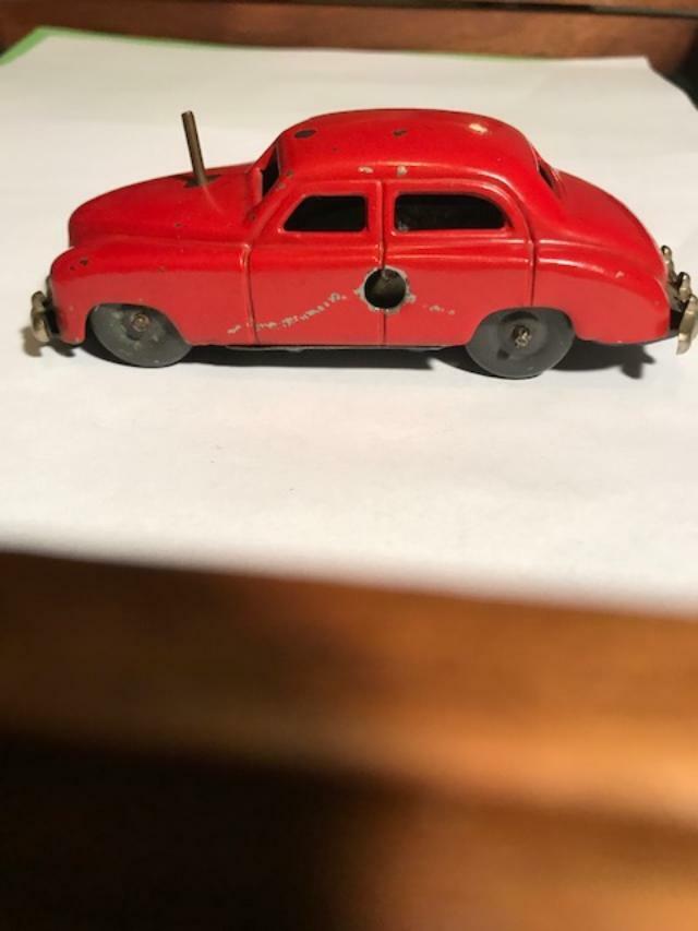 VINTAGE 1940S RED TIN TOY SEDAN CAR WITH REMOTE CONTROL MADE IN OCCUPIED JAPAN