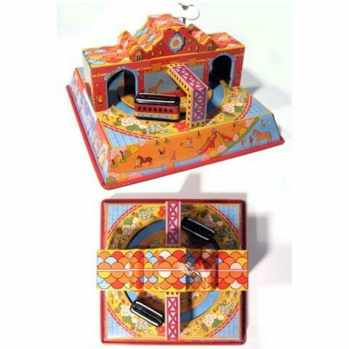 MERRY TOWN CIRCUS TRAIN TIN TOY WIND UP