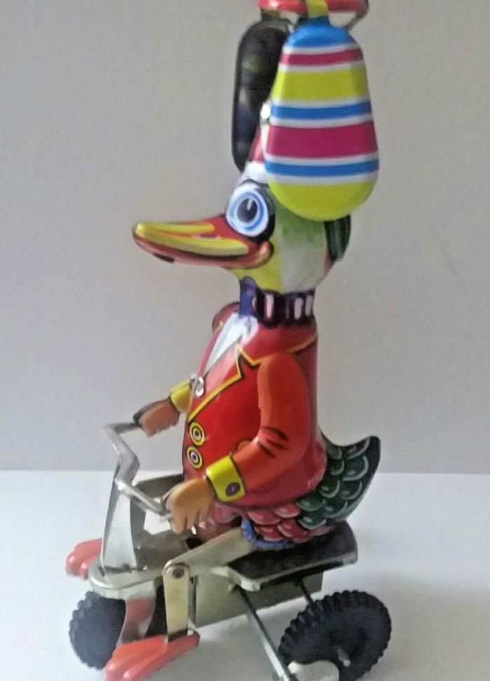 Vintage Wind Up Tin Toy Duck on a Bike in Original Box Working See Video
