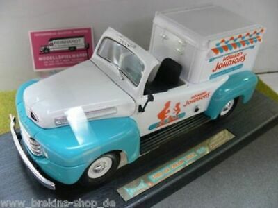 HOWARD JOHNSON'S 1:18 Scale 1948 FORD F1 ICE CREAM TRUCK in Box