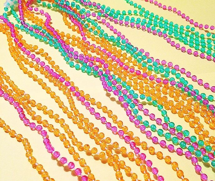 Lot of 5 Bead Necklaces throwing 22