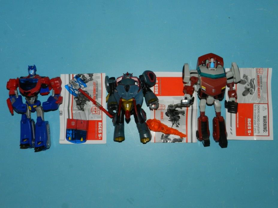 TRANSFORMERS ANIMATED CYBERTRON OPTIMUS PRIME + CYBERTRON RATCHET + SNARL