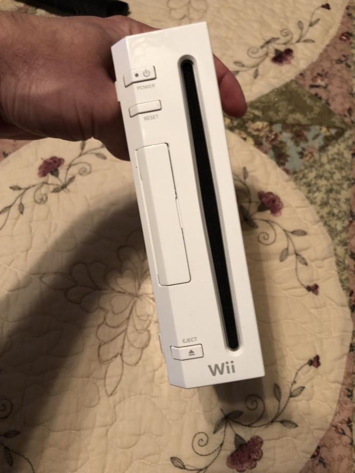 WHITE NINTENDO WII MODEL RVL-001 VIDEO GAME SYSTEM CONSOLE TESTED UNIT Wii