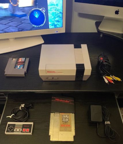 Nintendo NES ORIGINAL Console Bundle with Controller Zapper Mario Zelda