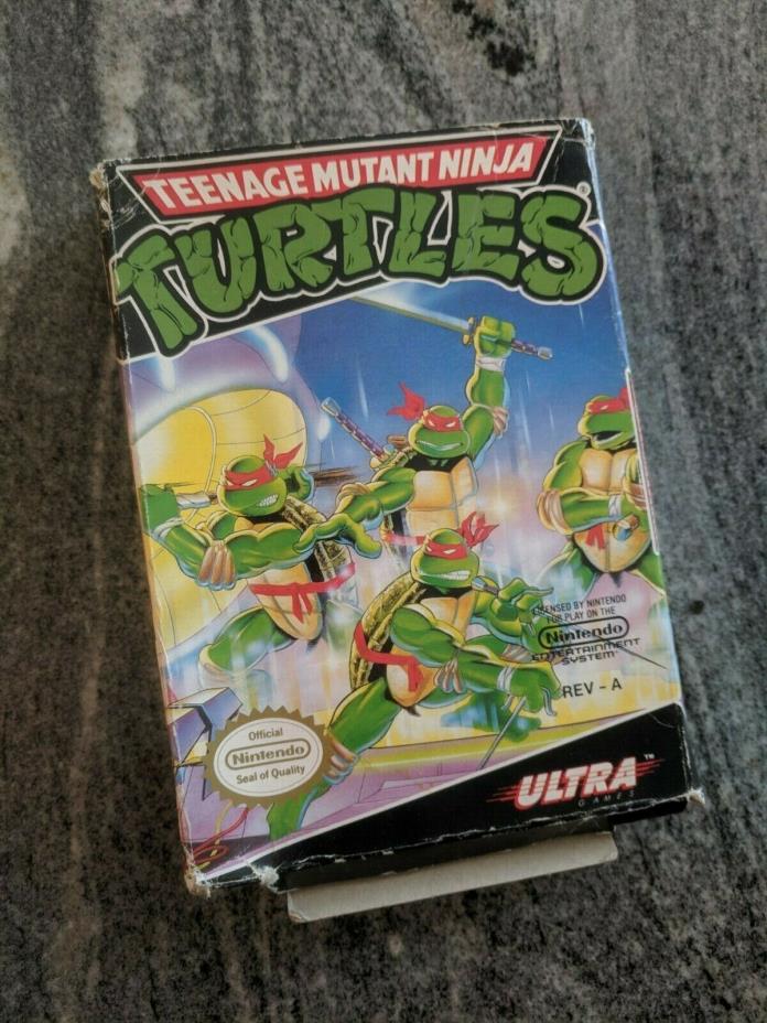 Teenage Mutant Ninja Turtles Nintendo NES game! Classic!