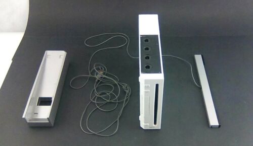 Wii console for parts only lot