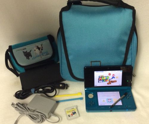 3D Aqua Blue Nintendo 3DS w/ac Adapter, 2 Games, Charging Dock, Styluses & Case