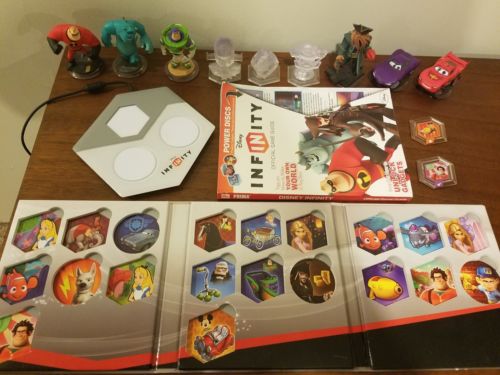 Disney infinity Accesories Bundle, figures, official game guide, 3 worlds