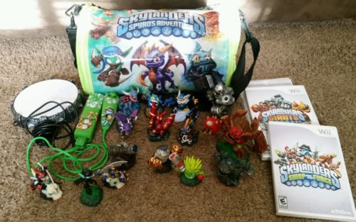 Lot Wii Skylander swapforce giant figures game controller lot