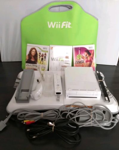 Nintendo Wii Console w Wii Balance Board Fitness Bundle