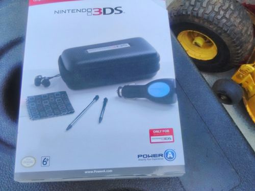 Nintendo 3DS Explorer Starter Kit Black (Factory Sealed)