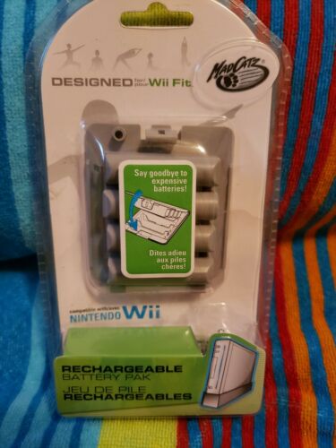 Mad Catz Rechargeable Battery Pak for Nintendo Wii Fit Balance Board