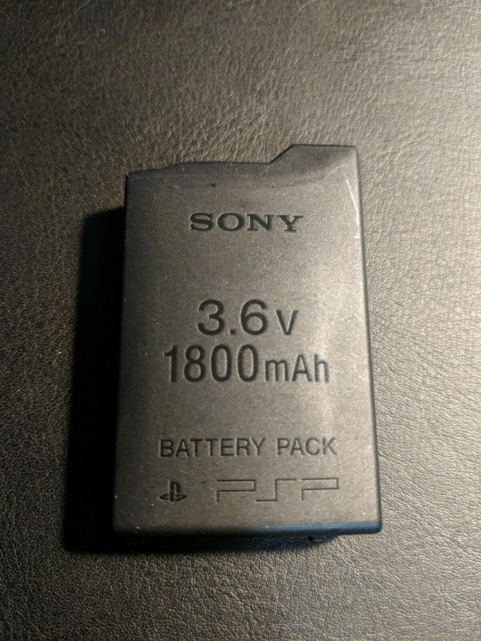 PSP Bundle ~ 1800mAh 3.6V Li-ion Battery ~ Gamestop  Case ~ Charger / Adapter +