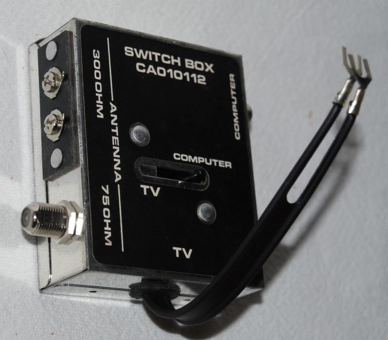 Atari 2600 TV Computer Switch Box CA010112 300 OHM 75 OHM Audio Video CA014746