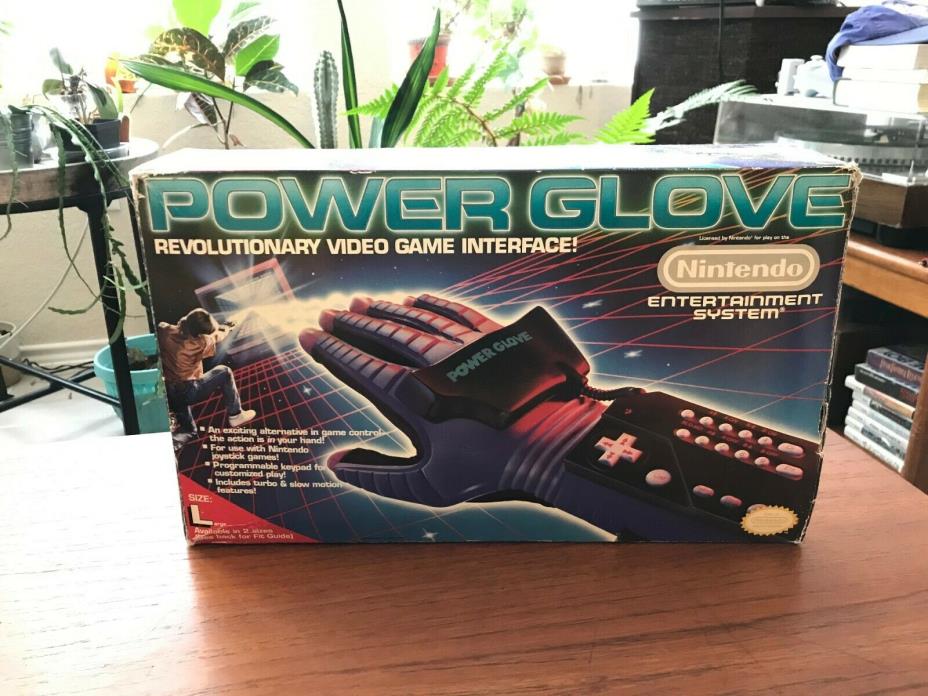 Nintendo Power Glove Size L, CIB, Tested, Great Condition!