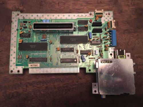 Original Nintendo NES Motherboard : AV & RF