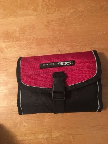 Nintendo DS Carrying Case..Very Good Shape..Works Great..Red and Black