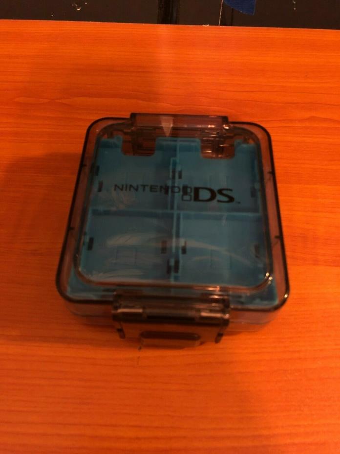 Nintendo 3DS or DS 16 Game Card Case Hard Blue and Black