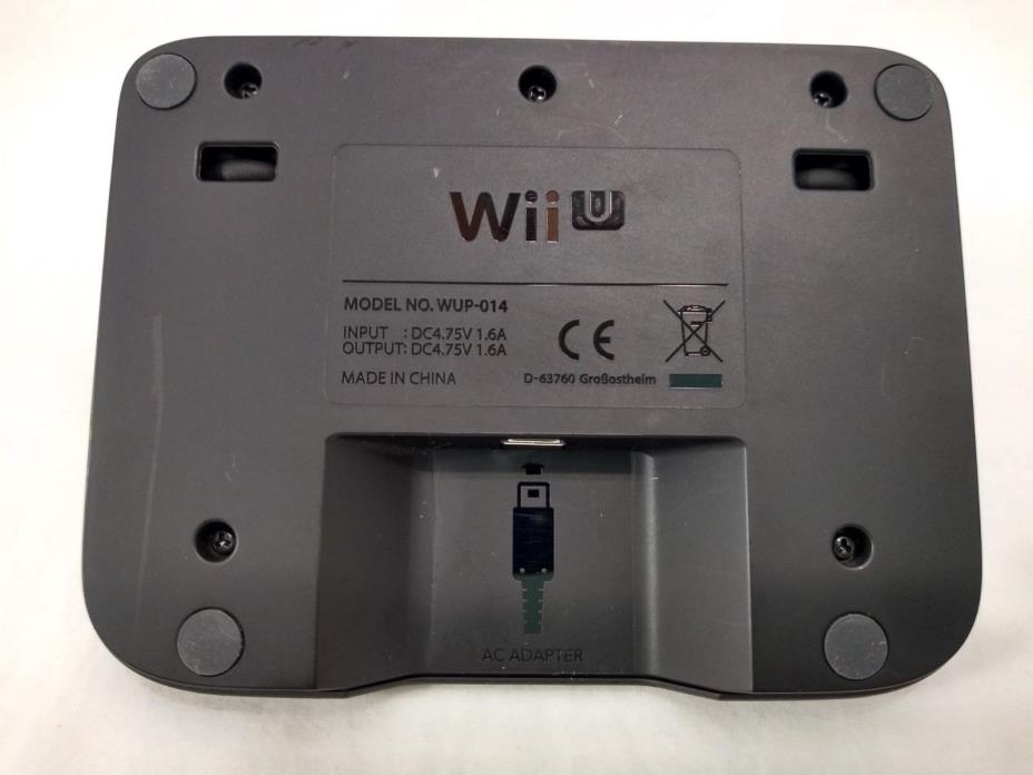 Genuine Authentic Nintendo Wii U Gamepad Charging Cradle Stand WUP-014 OEM dock