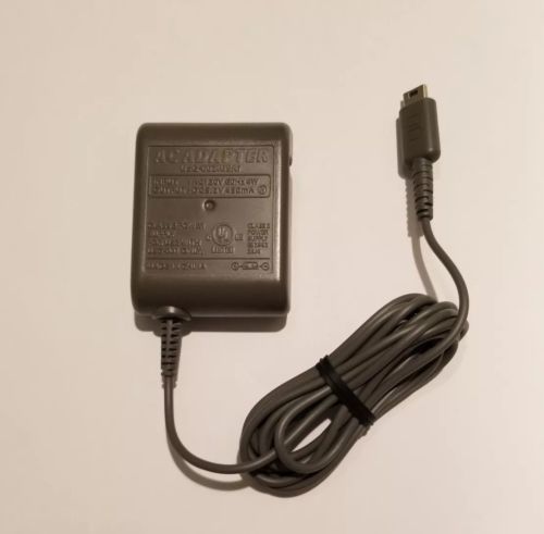 NEW Genuine Original Nintendo DS Lite AC Power Adapter Charger - USG-002