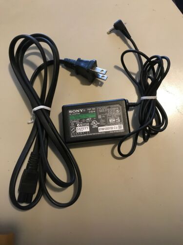 SONY PSP-100 OEM PSP-100 Charger AC Power Adapter w/ Cord 5V Used