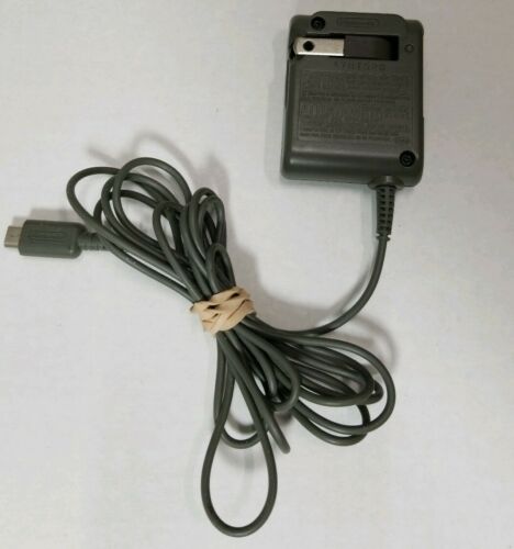 Nintendo DS lite AC Adapter USG-002 Charger Original OEM gray * Fast Shipping *