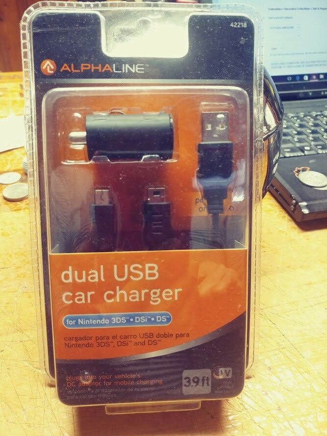 ALPHALINE DUAL USB CAR CHARGER FOR NINTENDO 3DS, DSI, AND DS NIP 3.9'