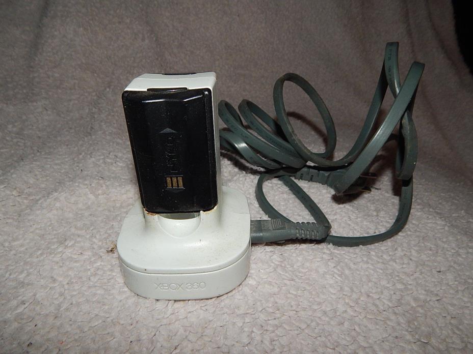 Microsoft Xbox 360 Quick Charge Kit + 2 Bonus Controller Batteries dock