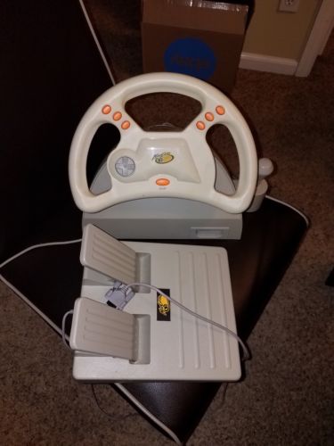 Racing Wheel W/pedals For Sega Dreamcast Gray Madcatz Dream Wheel