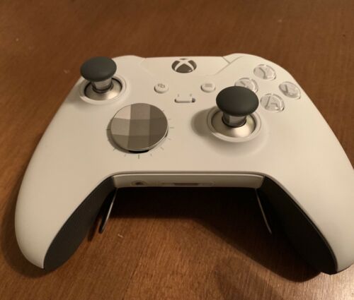 Xbox One Elite Controller Limited Edition White