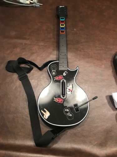 Xbox 360 Wireless Gibson Les Paul Guitar Hero Rock Band game controller w/ strap