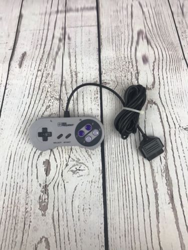 High Frequency Controller for Super Nintendo SNES Clean, Tested and Working