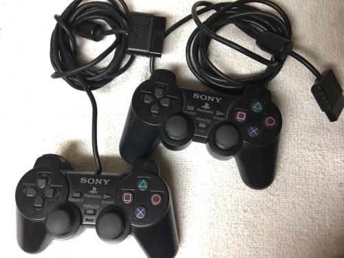 SONY LOT OF 2 PLAYSTATION 2-PS2 DUALSHOCK CONTROLLERS BLACK MODEL SCPH-10010