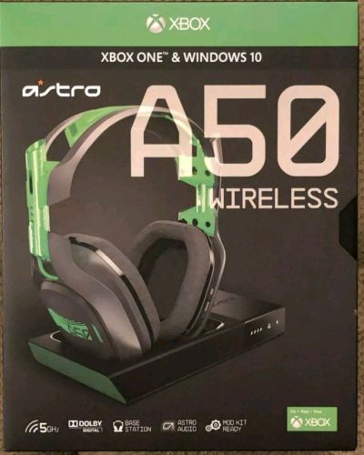 ASTRO A50 Wireless Headset and Base Station for Xbox One - Grey/Green *LIKE NEW*
